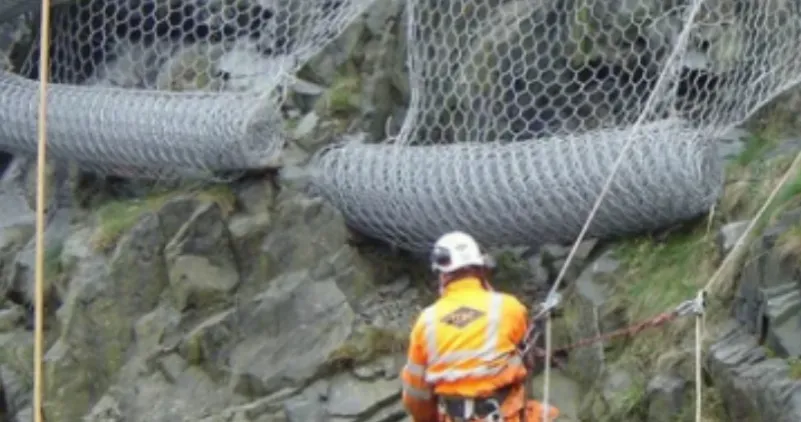 mesh razor wire